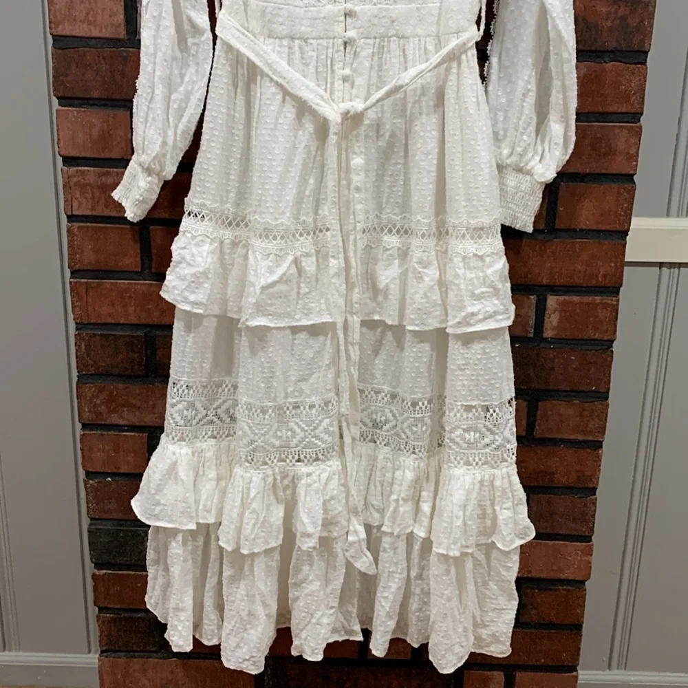 Champagne And Strawberry White dress - Picture 7 of 12